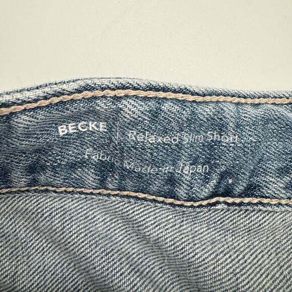 AG Becke Medium Wash Denim Relaxed Slim Rolled Hem 5" Short Women's 29 - Picture 5 of 6